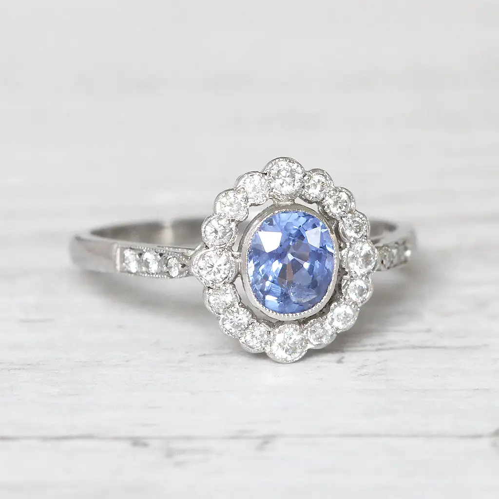 Art Deco Style 1.05 Carat Cornflower Blue Sapphire and Diamond Cluster