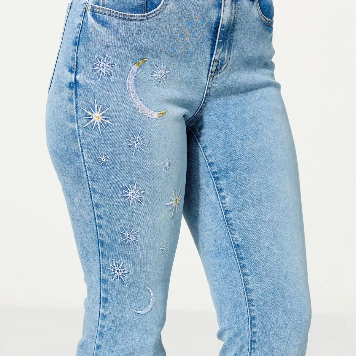      DG2 by Diane Gilman New Classic Stretch Denim Celestial Bootcut Jean     