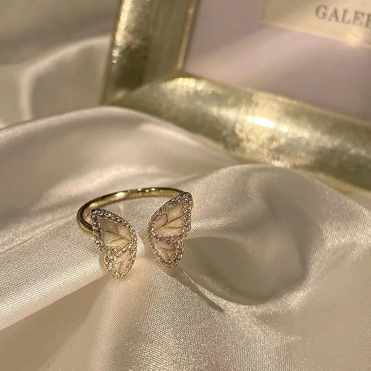 Diamond Butterfly Ring  MK19041