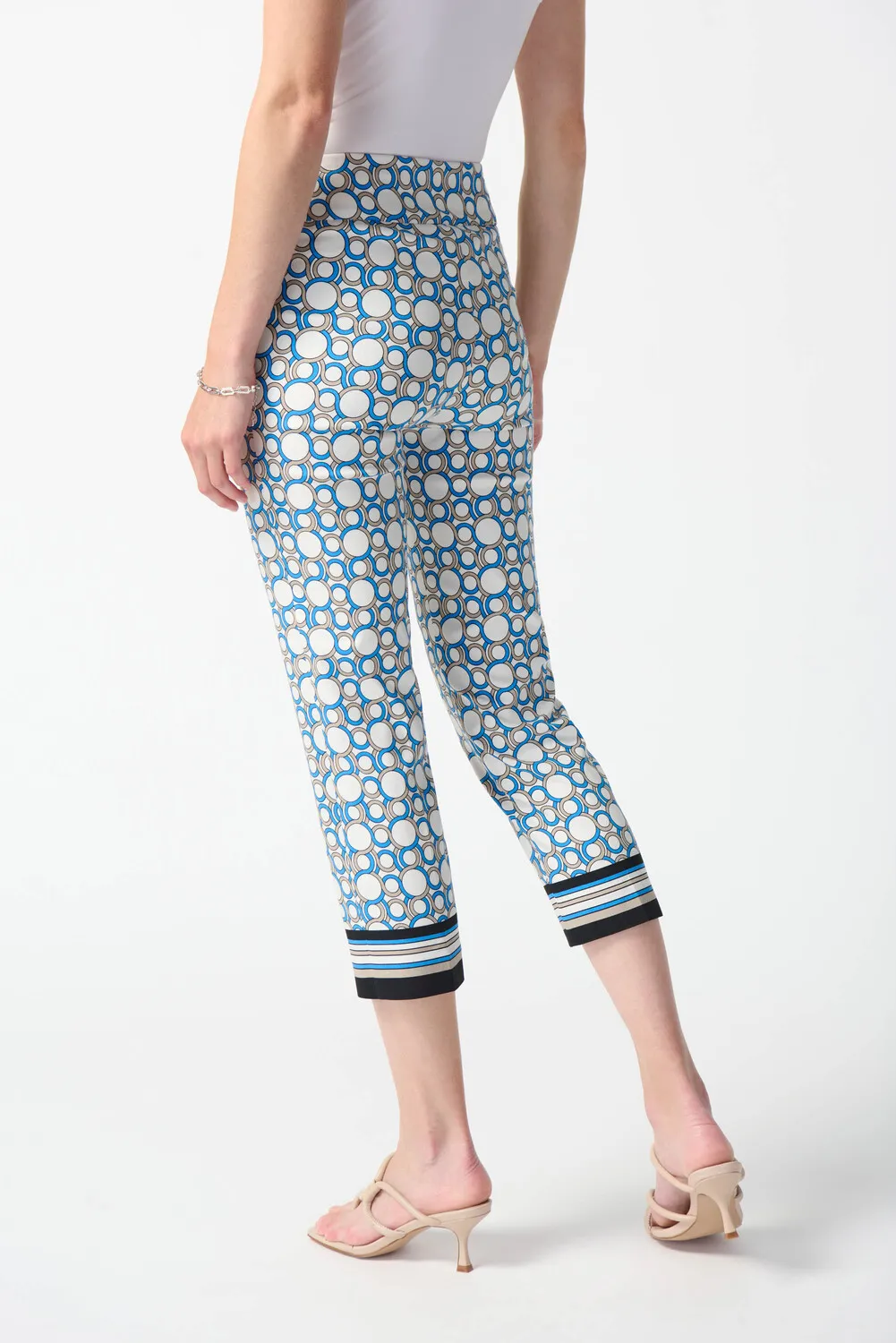 Geo Print Capris Style 242148