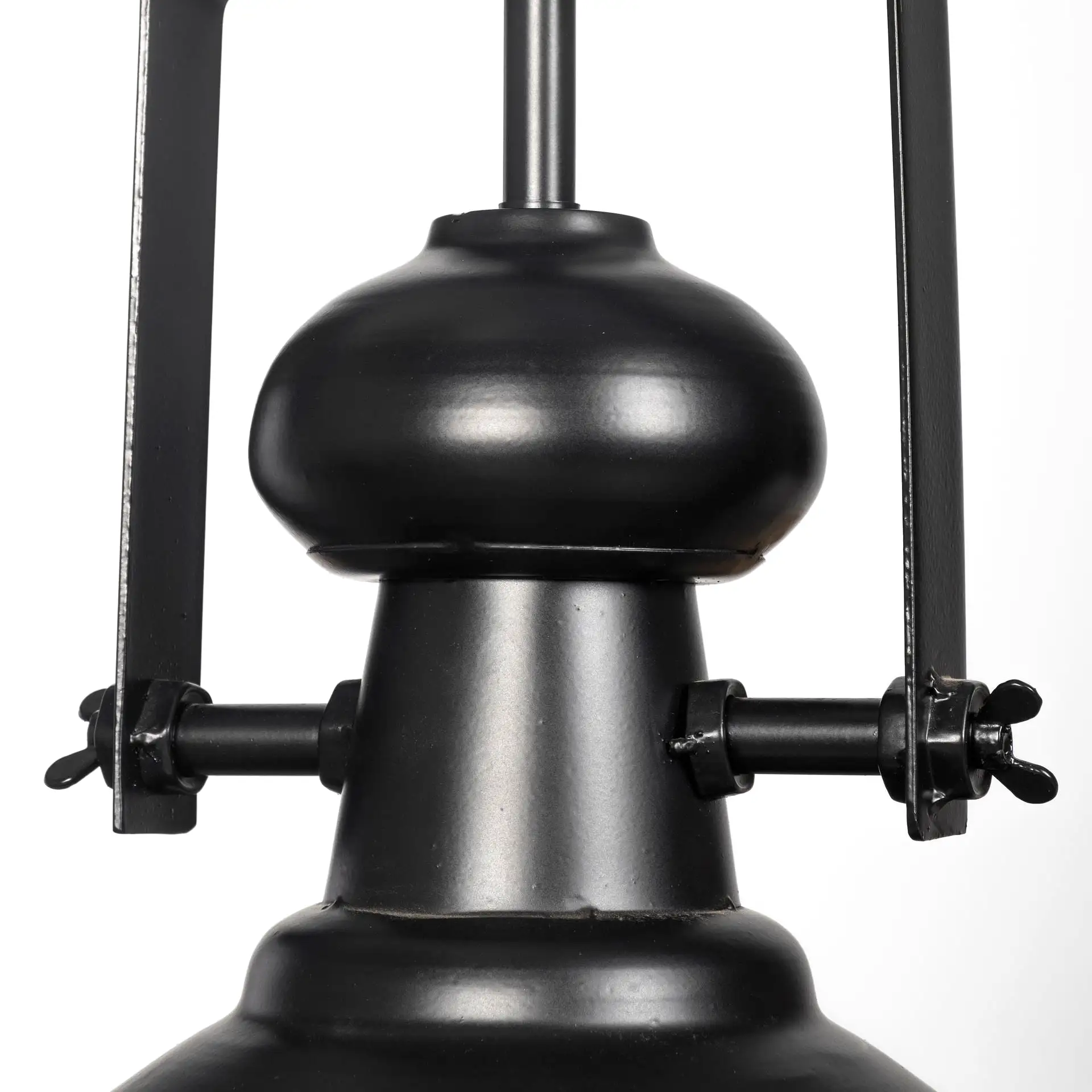 Industrial Black Metal Hanging Pendant Light