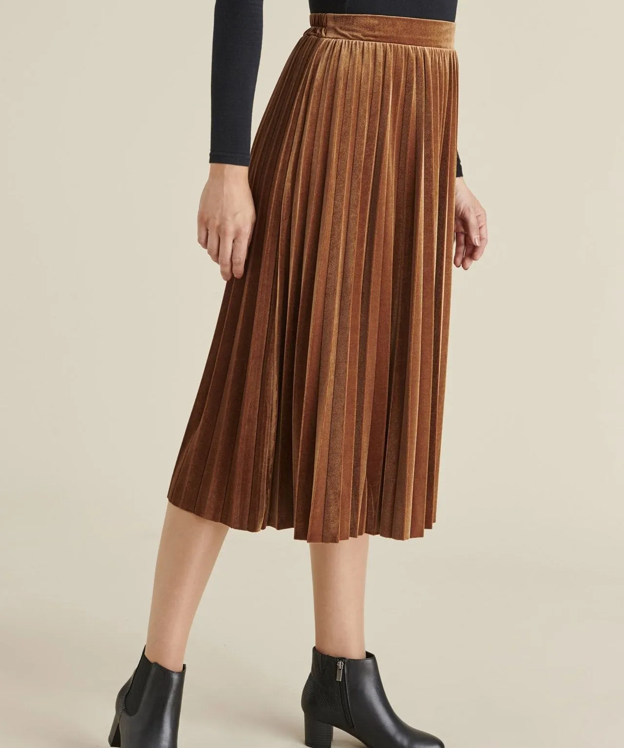 Pleated Skirt