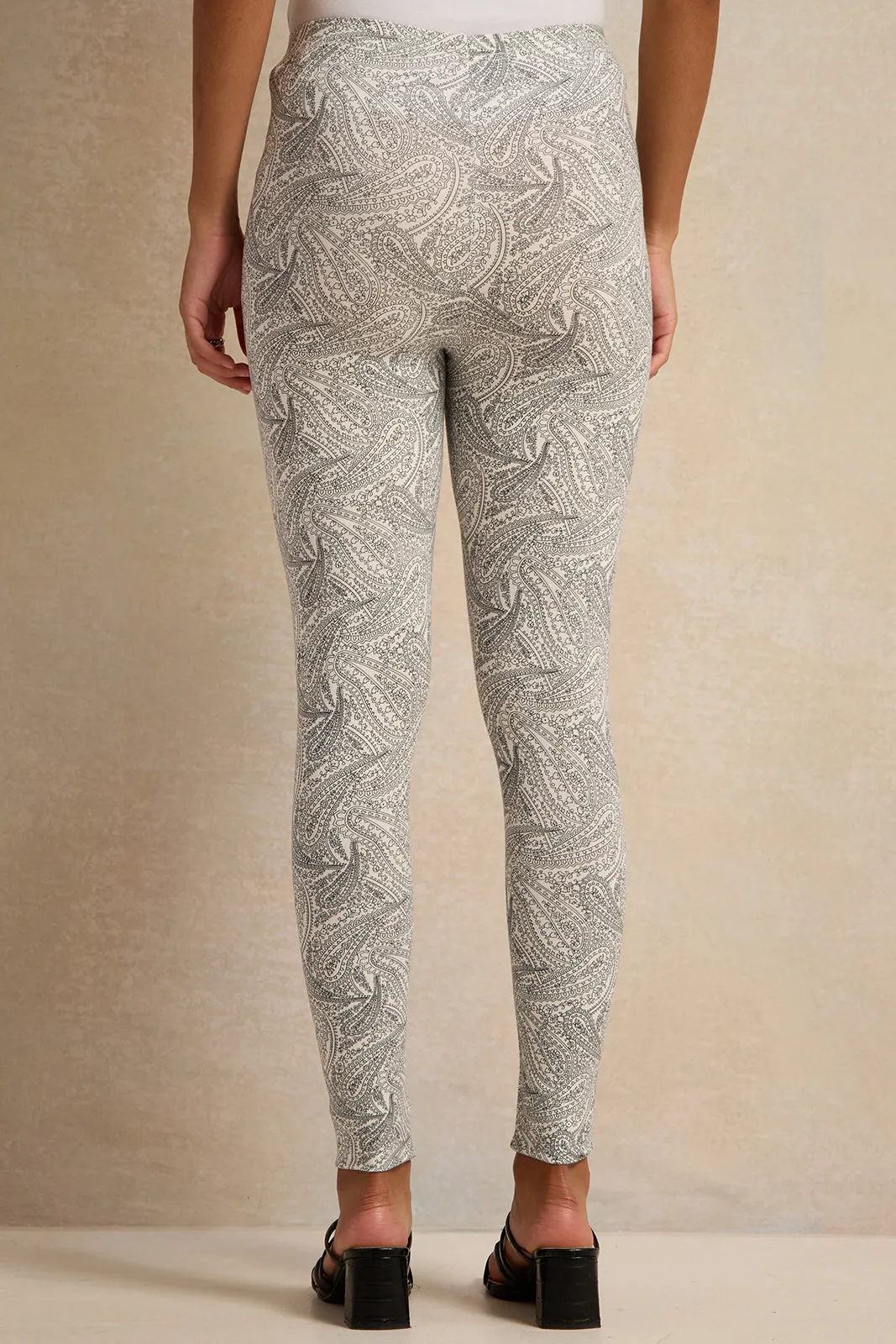 Women Ivory Printed Leggings